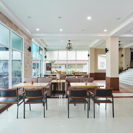 Adelphi Pattaya Hotel Ngoại thất bức ảnh