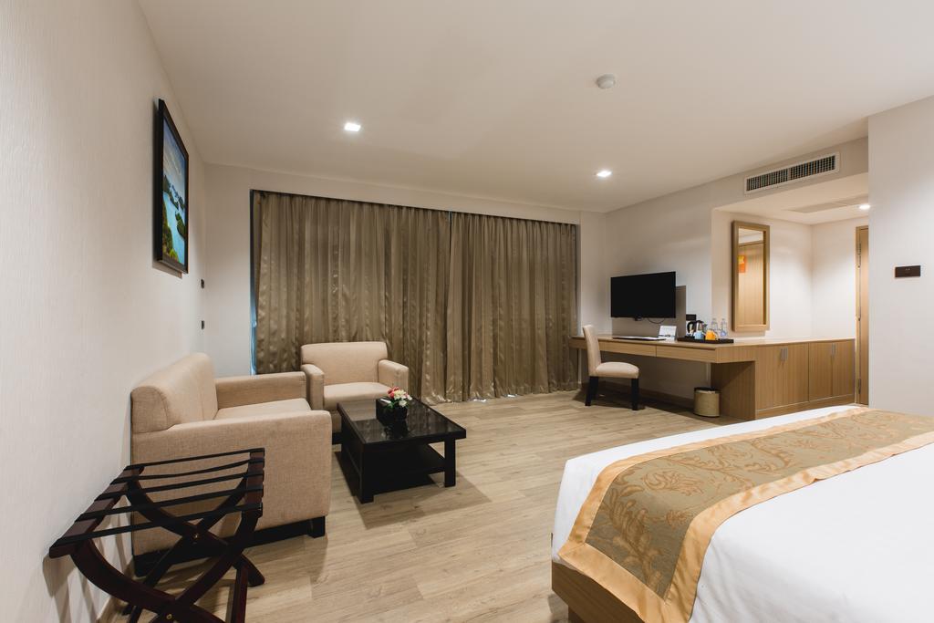 Adelphi Pattaya Hotel Ngoại thất bức ảnh