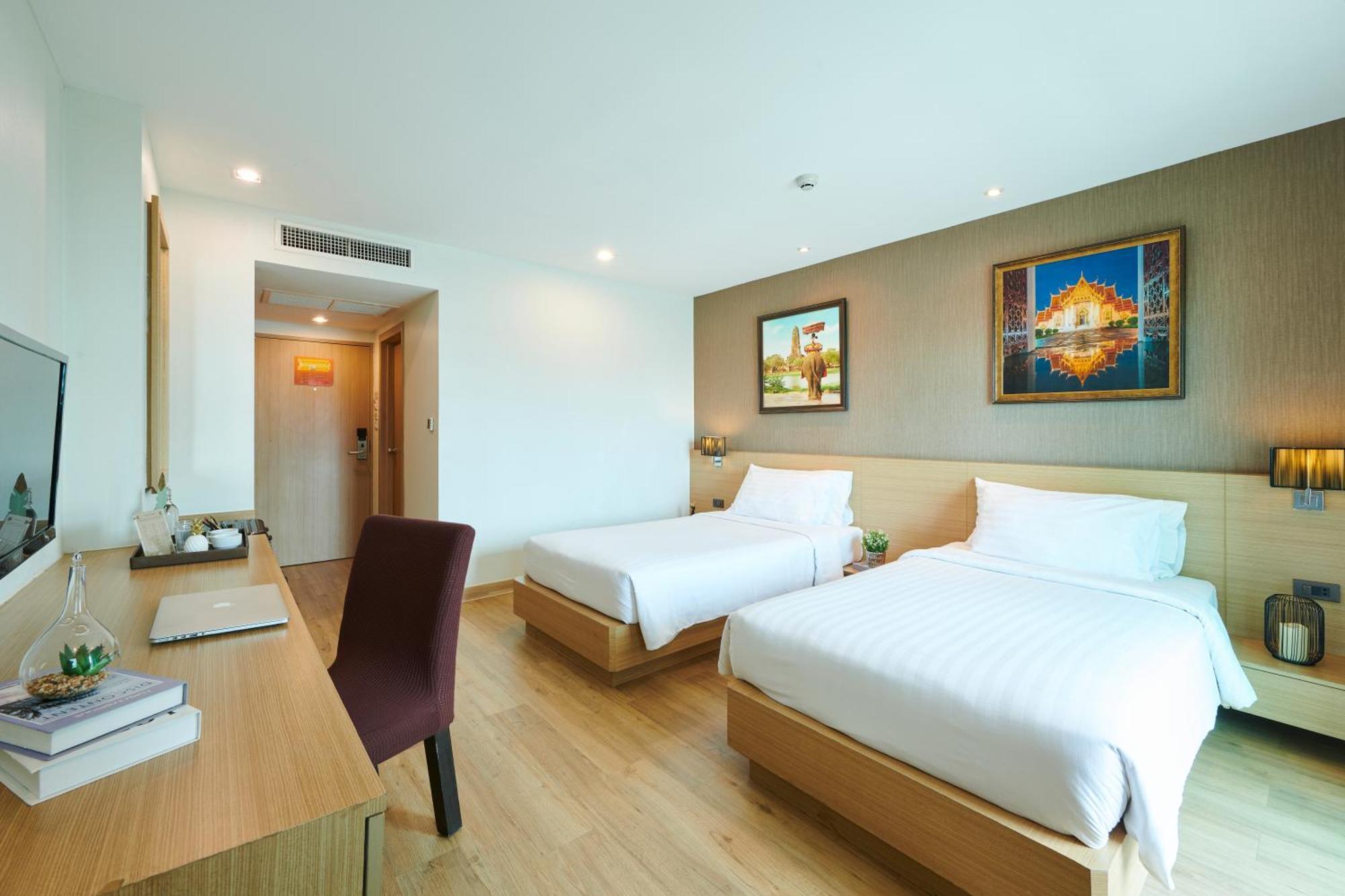 Adelphi Pattaya Hotel Ngoại thất bức ảnh